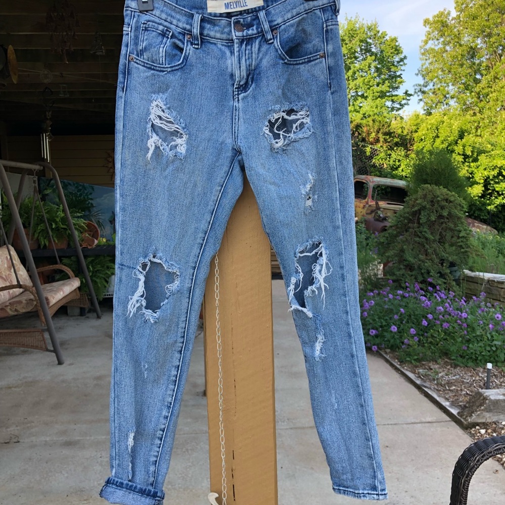 Brandy Melville distressed mom jeans